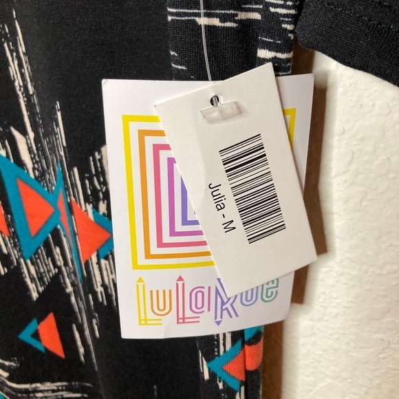 NWT Lularoe Julia Dress M Form Fitting Midi Knit with Mid Length Sleeves - Picture 3 of 6